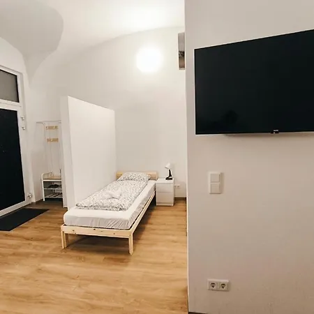 Apartment Dormitory 3 Beds B Linz